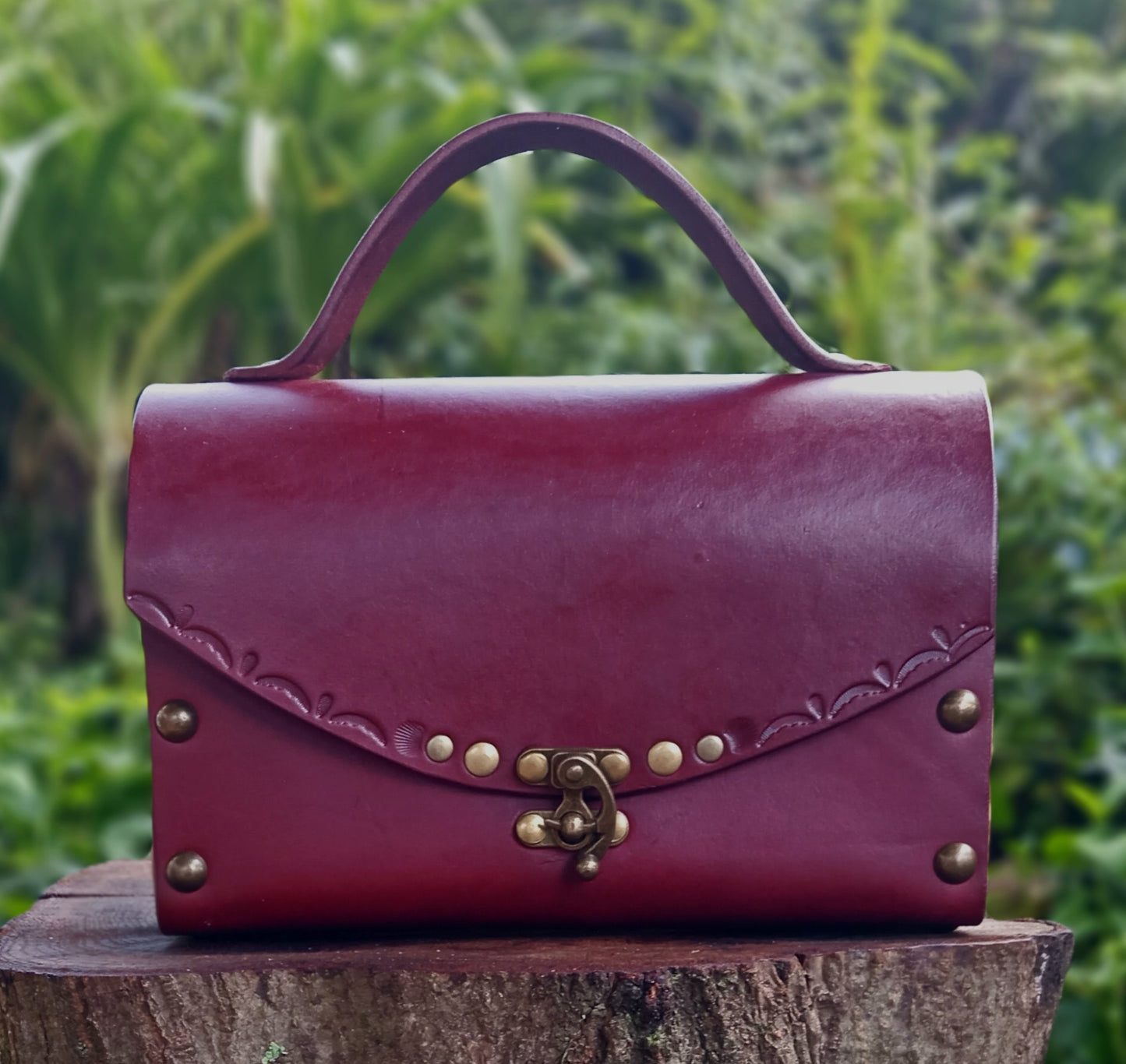 Leather Briefly Handcrafted Handbag